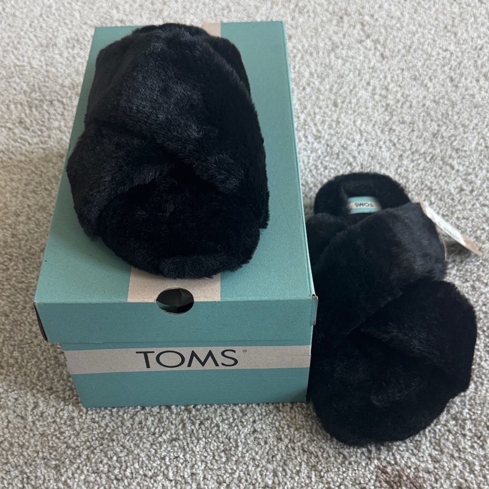 TOMS Black Plush Slippers